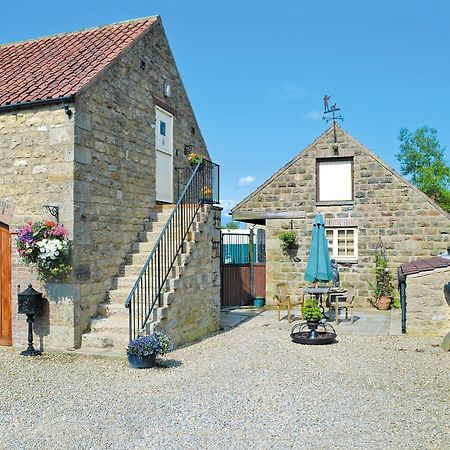 Highfield Barn Villa Coulton ภายนอก รูปภาพ